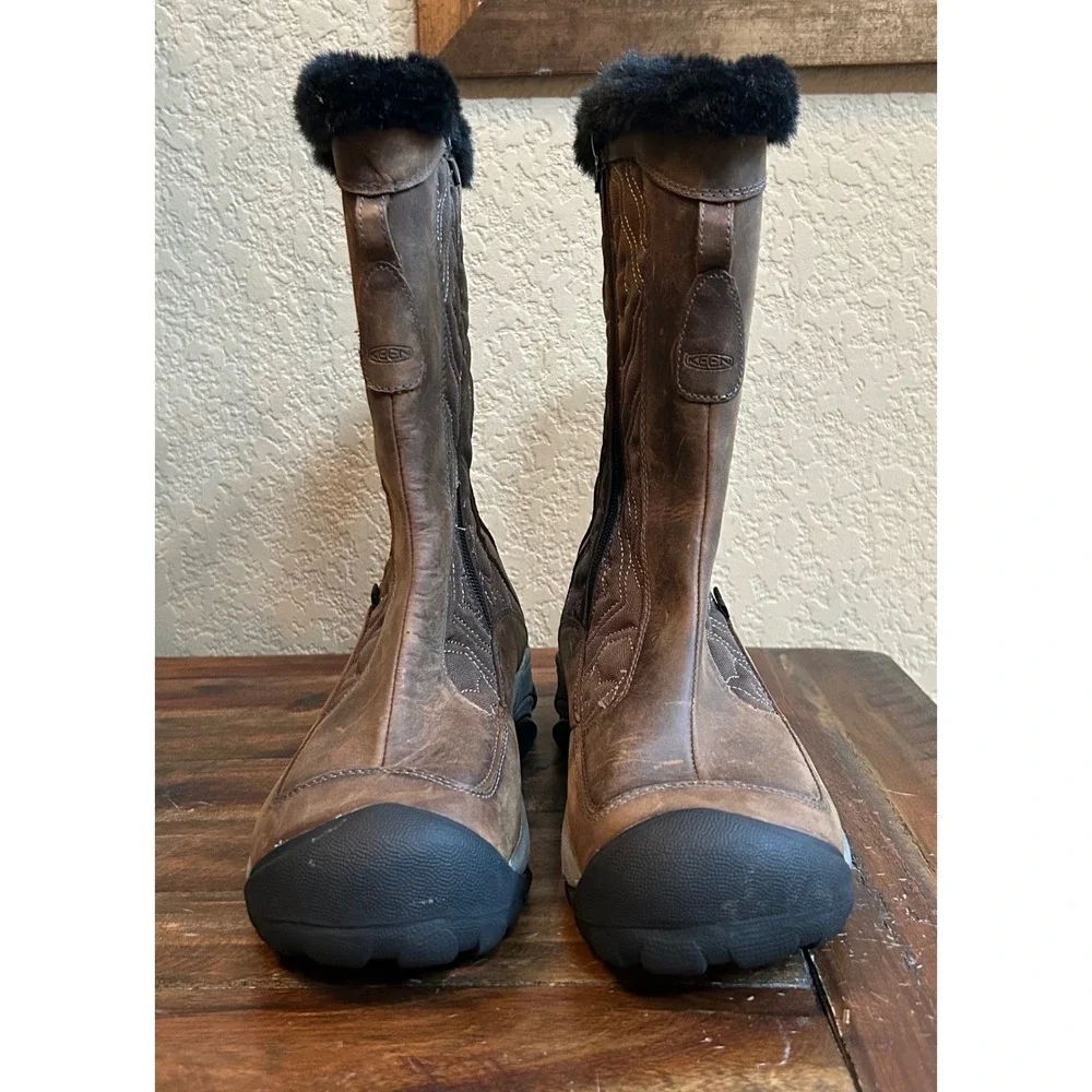 KEEN Bern Baby Bern II Tall Waterproof Boots Womens 9.5 Brown 200g Insulated